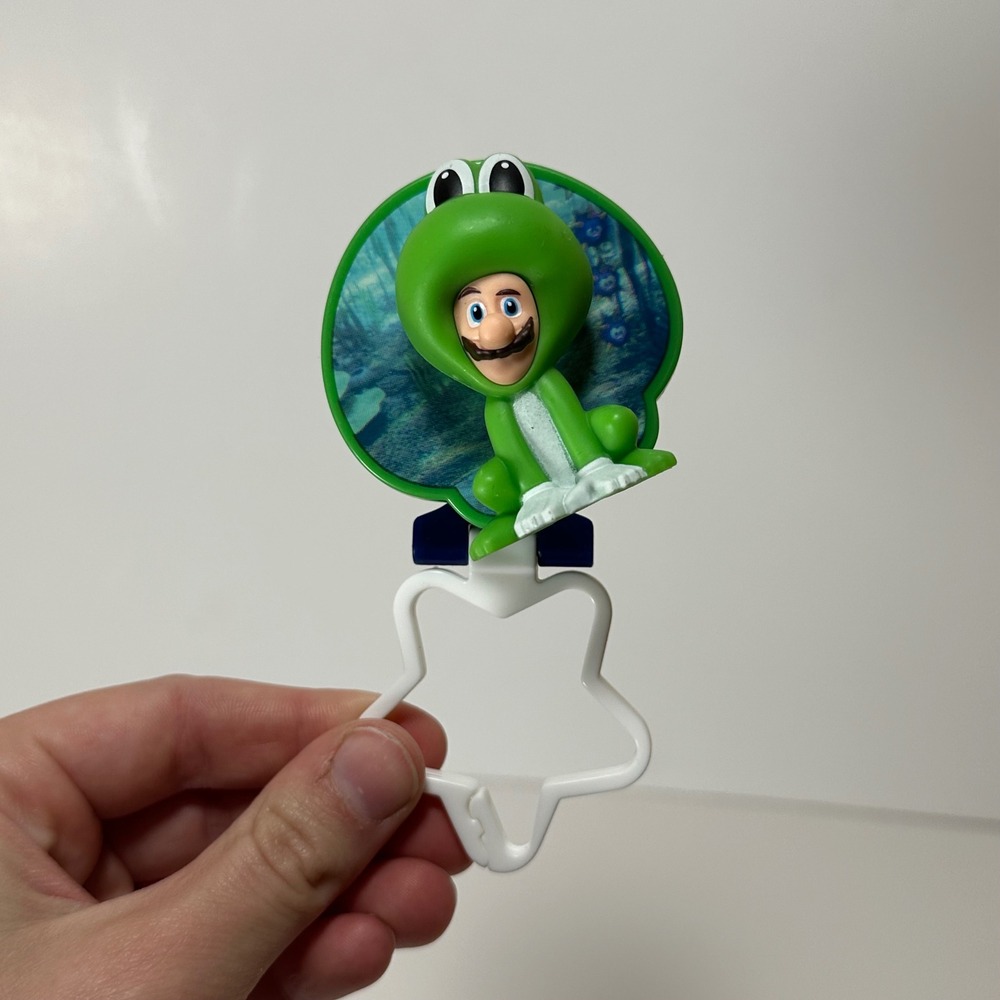 Nintendo‎ Super Mario Bros Movie Luigi Frog Suit Keychain Clip McDonald's 2026 - Picture 4 of 4